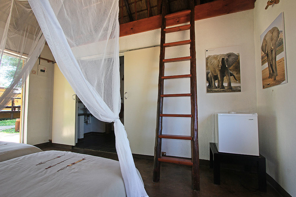 Normann Safari Bush Lodge بهالابوروا المظهر الخارجي الصورة