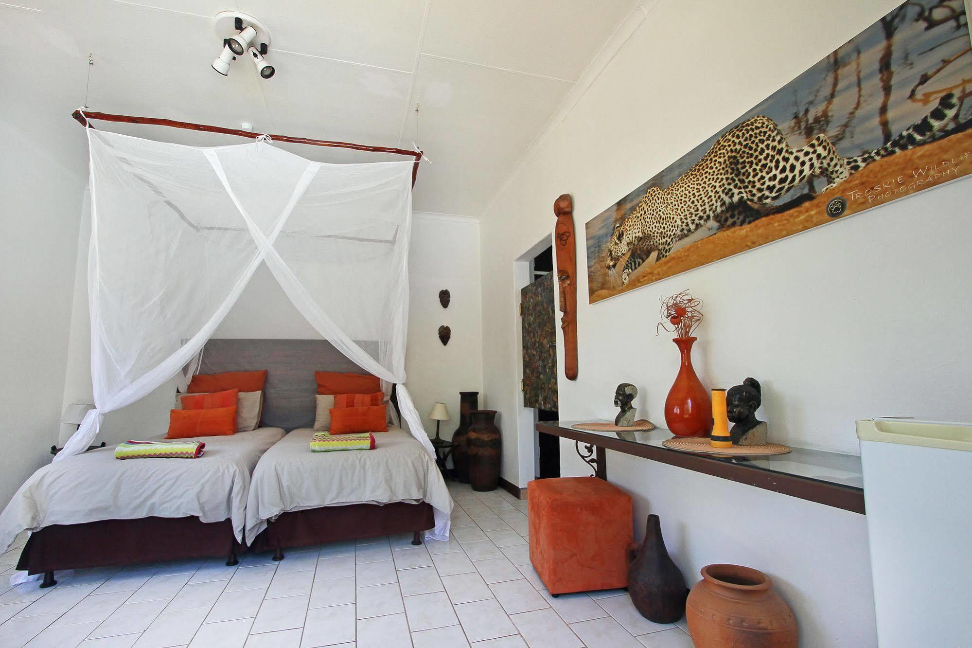 Normann Safari Bush Lodge بهالابوروا المظهر الخارجي الصورة